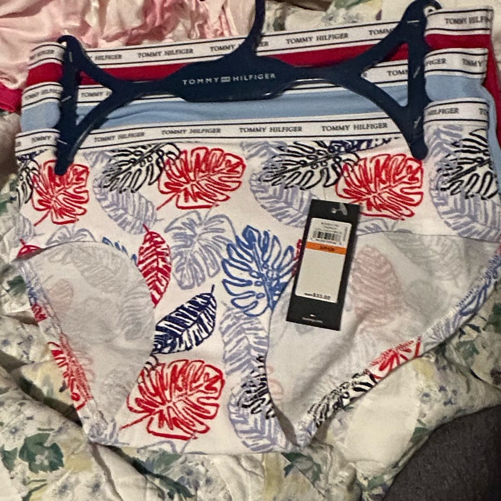 Tommy Hilfiger 3 pk Leaf Print Panties